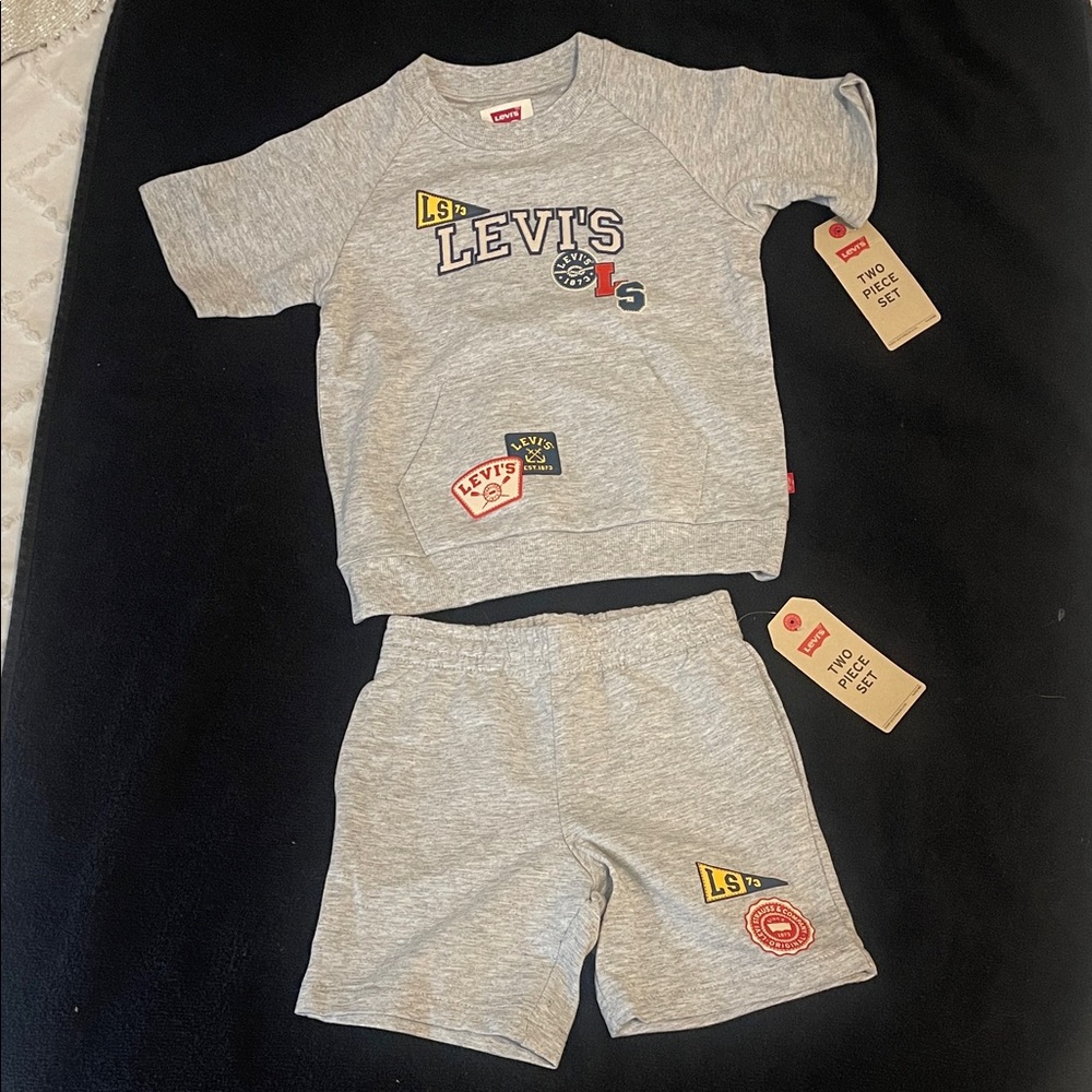 Levi's Heather Gray Logo Tee and Shorts Set nwt 3T